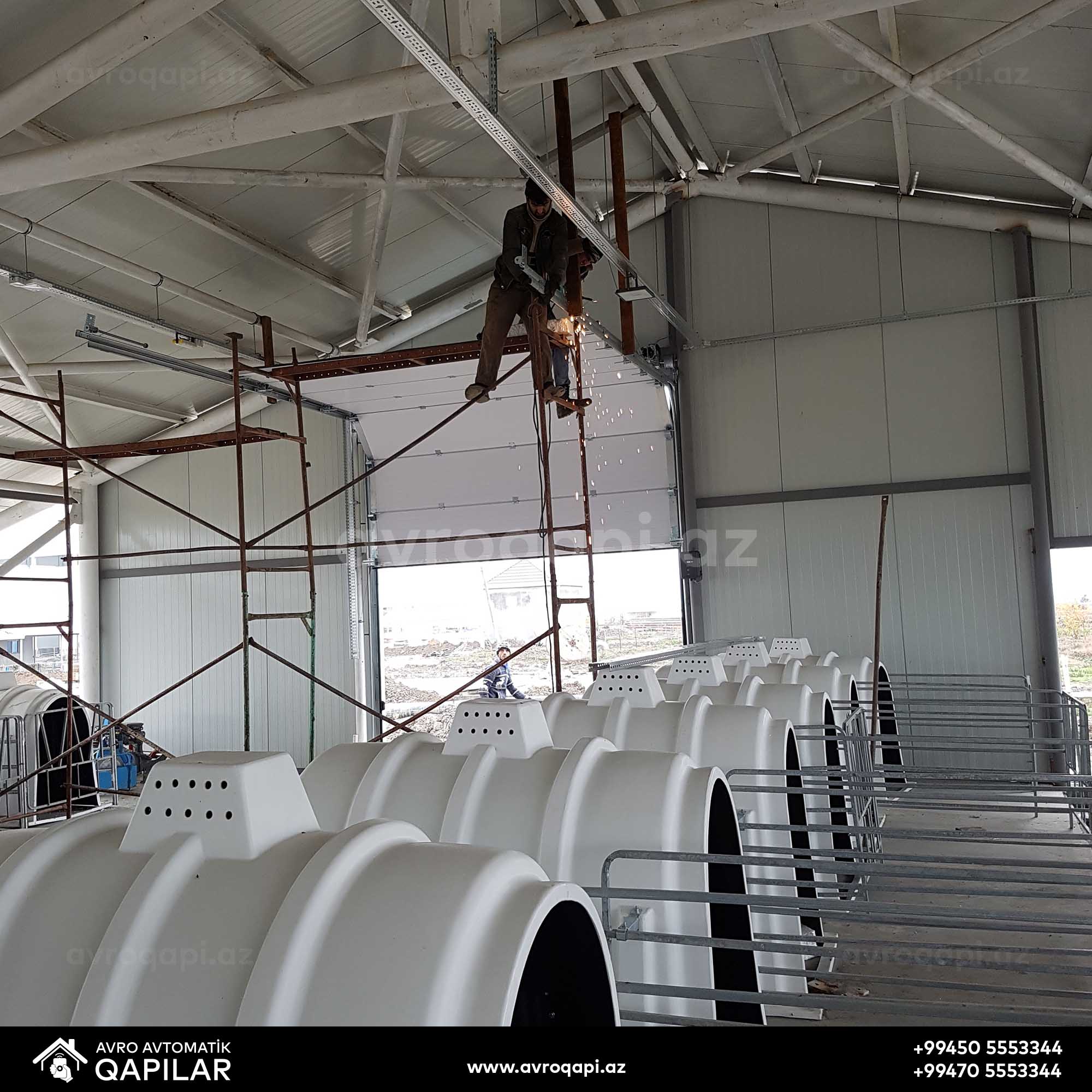 Ağsu Süd Zavodunda quraşdırdığımız Sənaye qapısı.